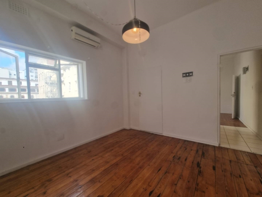 2 Bedroom Property for Sale in Cape Town City Centre Western Cape